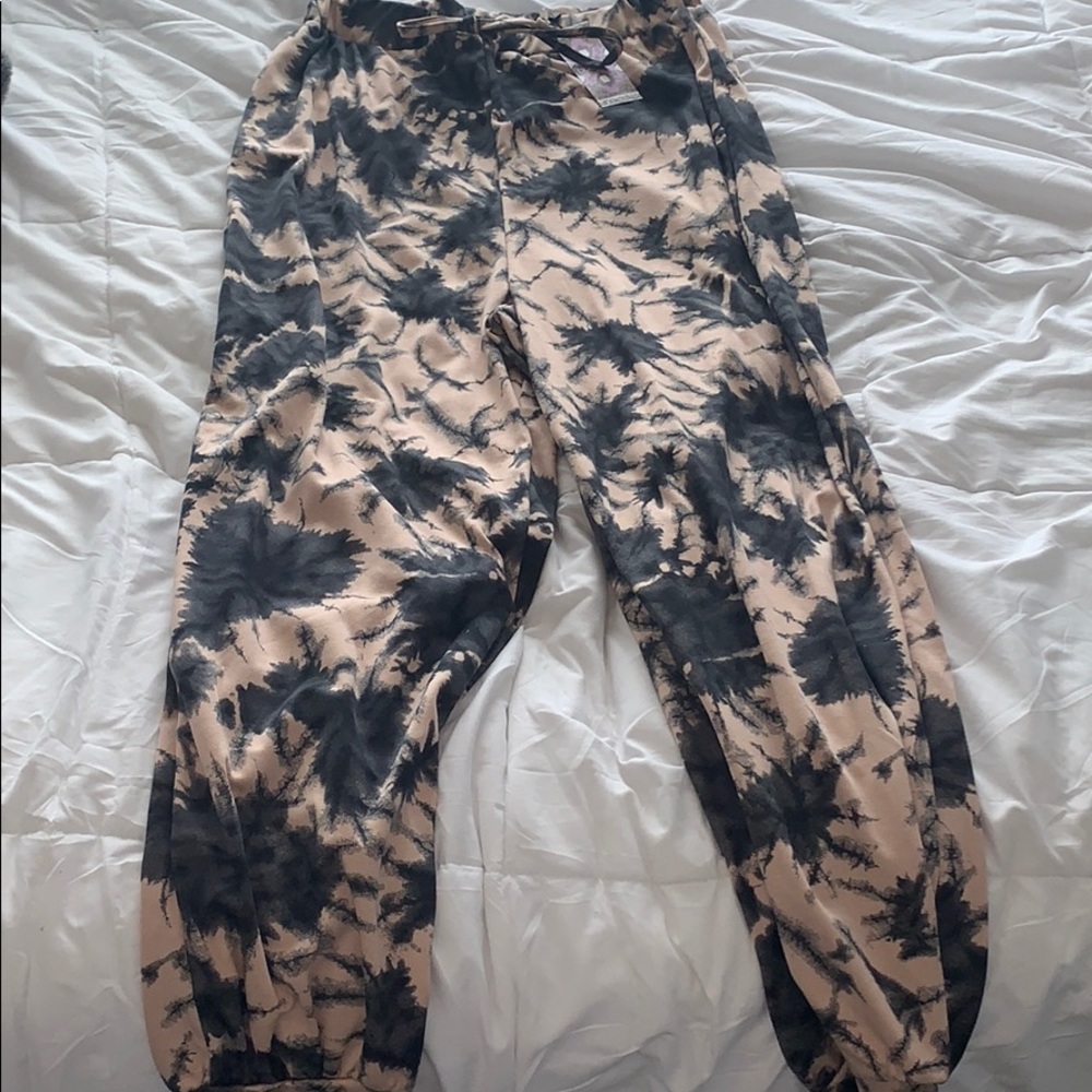 BOOHOO TIE DYE JOGGERS